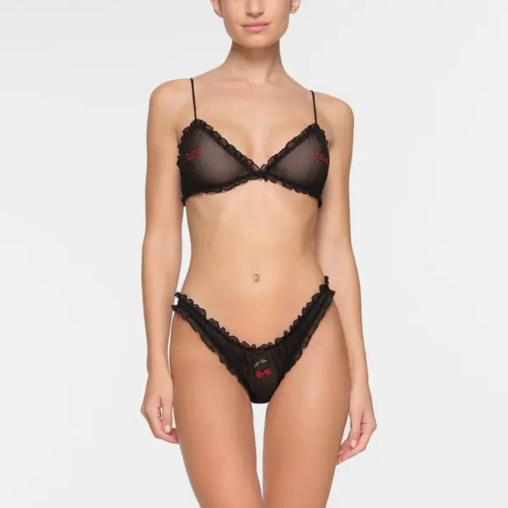 NWT SKIMS SLEEPOVER MESH "TRUTH OR DARE" TRIANGLE BRALETTE - Picture 2 of 7